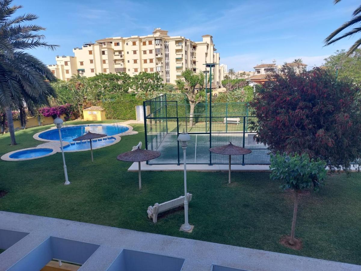 Apartamento Con Wifi A 50M De La Playa Denia Kültér fotó