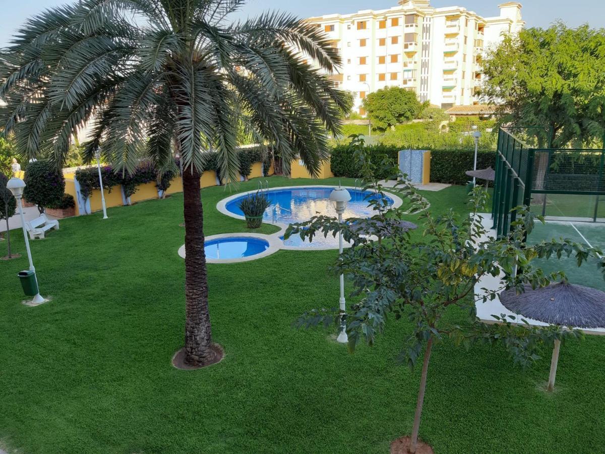 Apartamento Con Wifi A 50M De La Playa Denia Kültér fotó